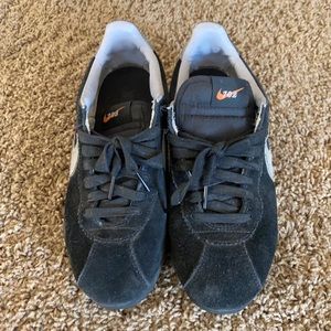 Nike Cortez black and grey size 10. 702 on the tongue